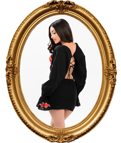 Flor Negra Embroidered Top